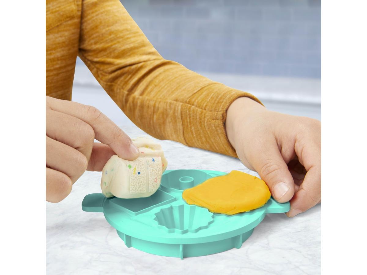 Play-Doh Kitchen Creations Magical Mixer - Twórz pyszne wypieki - obrazek 5