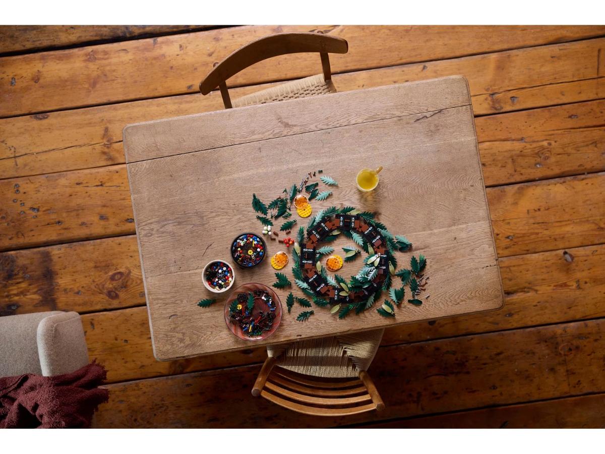 LEGO Botanicals 10340 Wieniec - Kreatywna dekoracja do domu - obrazek 5