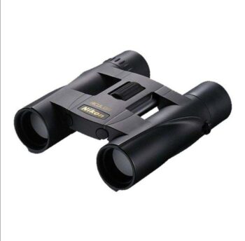 Nikon ACULON A30 - Lornetka o powiększeniu 8x