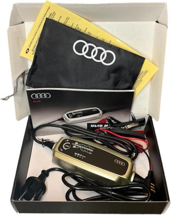 Audi 420 093 050 C - Nowoczesna Ładowarka